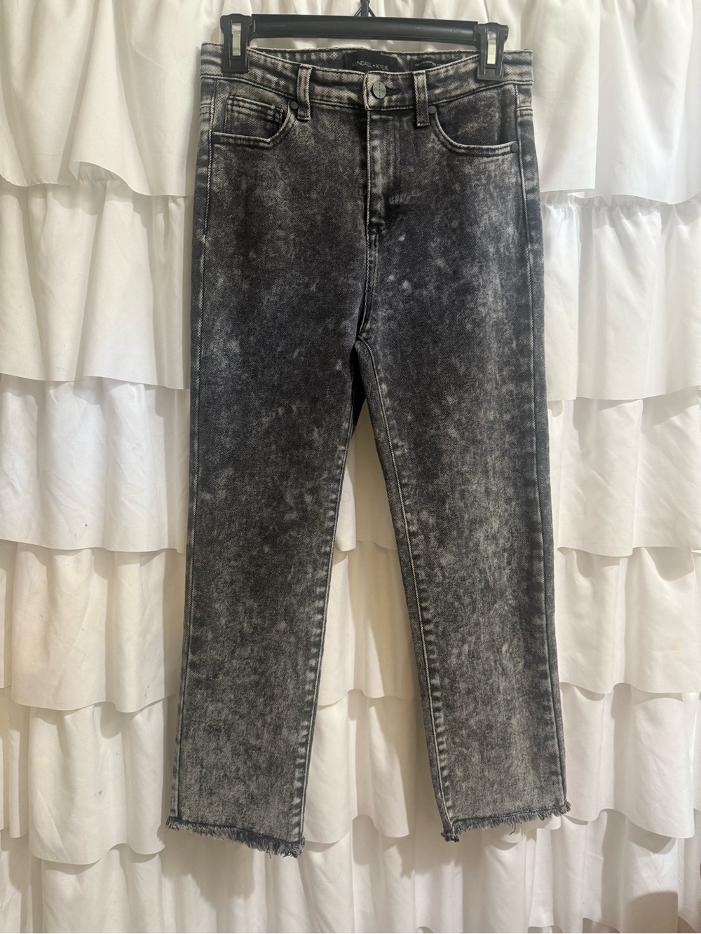 Kendall & Kylie Black Acid-Wash Ankle Jeans